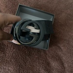 MENS GUCCI BELT size 110